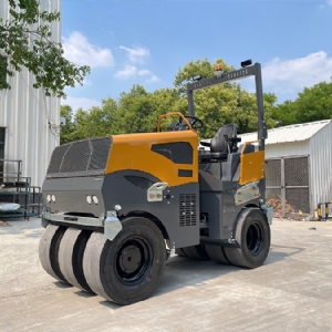 双胶轮压路机ST5000DQ